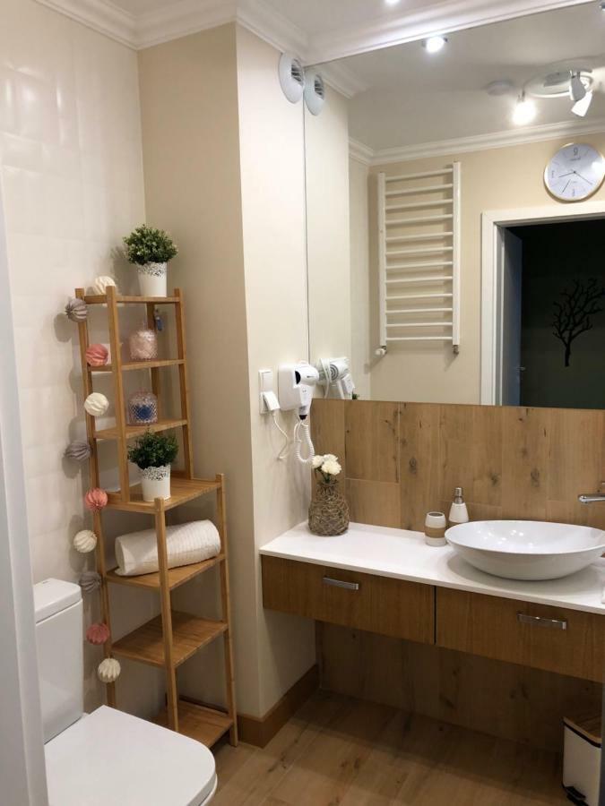 רדה Aqua Apartments מראה חיצוני תמונה